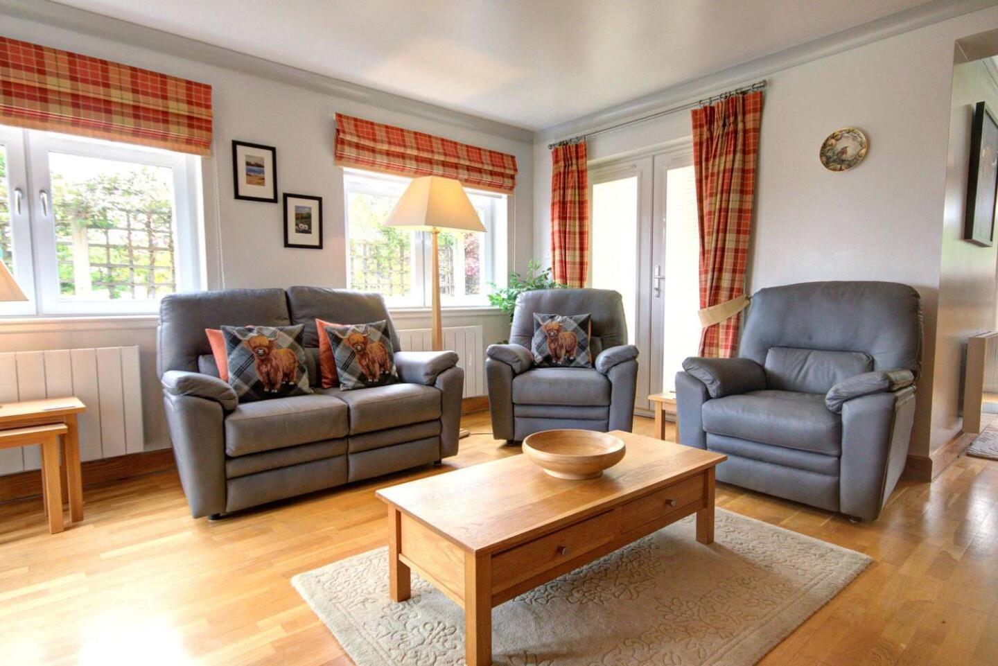 No1 The Links Apartment, Brora Exterior photo