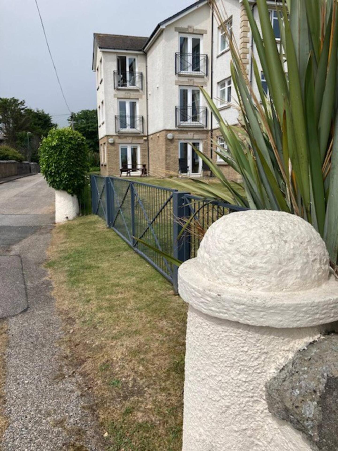 No1 The Links Apartment, Brora Exterior photo